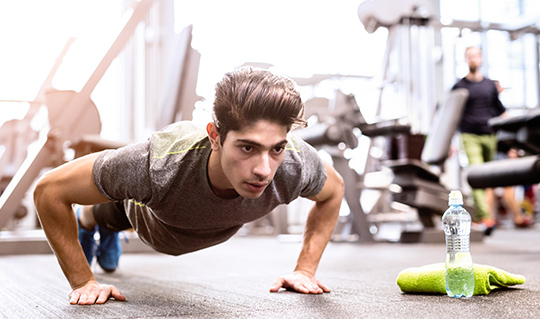 Dicas para treinar no espaço fitness do residencial
